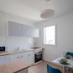  appartement avec 4 chambre(s) en location à Paris