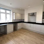 3 Bedrooms House - Semi-Detached - To Let