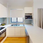 Rent a room in Broadbeach