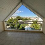 Appartement de 172 m² avec 4 chambre(s) en location à Saint-Pierre