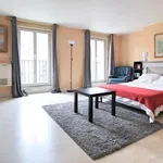 Rent 6 bedroom apartment in Marseille