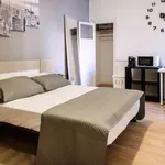 Rent a room of 190 m² in alcala_de_henares