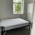 Rent 8 bedroom house in Swansea