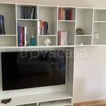 Rent 3 bedroom apartment of 90 m² in Milano