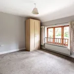 Rent 5 bedroom house in South East England