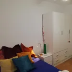 Rent 3 bedroom apartment in Valencia