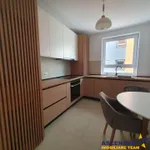 Rent 2 bedroom apartment of 60 m² in Brașov