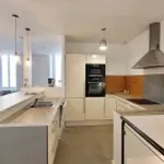 Rent 4 bedroom apartment of 50 m² in Valence