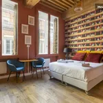 Rent 1 bedroom apartment of 32 m² in Lyon