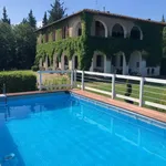 Rent 5 bedroom house in Florence