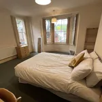 Rent 5 bedroom house in East Midlands