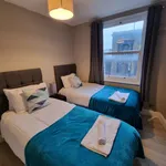 Rent 2 bedroom apartment in London