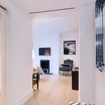 Rent 2 bedroom flat in Mayfair