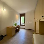 Rent 5 bedroom apartment of 19 m² in Padova