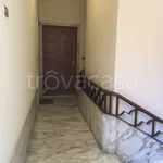 Rent 1 bedroom apartment of 90 m² in Torino