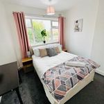 Rent 4 bedroom house in West Midlands