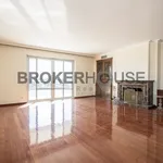 Rent 4 bedroom apartment of 182 m² in Παράδεισος