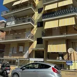 Rent 2 bedroom apartment of 55 m² in Roma