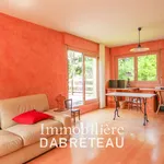 Rent 4 bedroom house of 153 m² in Saint-Cyr-Au-Mont-d'Or