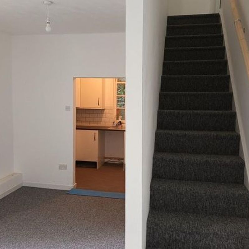 Maisonette to rent in Apartment B, Imperial Court, High Street, Haverfordwest SA61