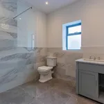 Rent 5 bedroom house in Wales