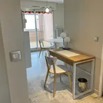 Appartement de 590 m² avec 1 chambre(s) en location à Nice