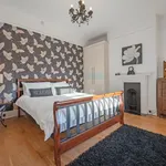 Rent 4 bedroom house in West Midlands