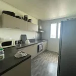 Appartement de 75 m² avec 4 chambre(s) en location à Orléans