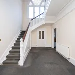 Rent 10 bedroom house in Mid Sussex