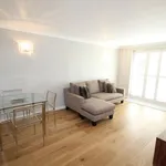 Flat to rent in Woking, Surrey GU22