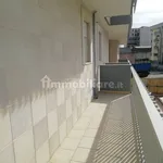 Rent 3 bedroom apartment of 750 m² in Andria