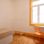 Rent 4 bedroom apartment in Coimbra