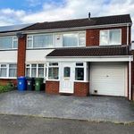 Rent 4 bedroom flat in West Midlands