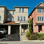 Maison de 3735 m² avec 4 chambre(s) en location à Toronto (Clairlea-Birchmount)