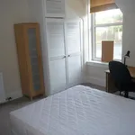 Rent 2 bedroom flat in Aberdeen City