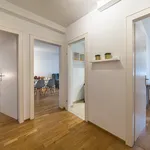 Miete 3 Schlafzimmer wohnung von 56 m² in Frankfurt