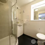 Rent 2 bedroom flat in Edinburgh