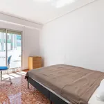 Alquilar 4 dormitorio apartamento en Valencia