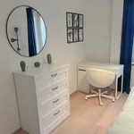 Miete 3 Schlafzimmer wohnung von 80 m² in Frankfurt