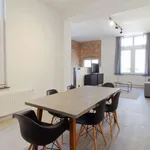 Appartement de 80 m² avec 2 chambre(s) en location à brussels