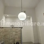 Affitto 2 camera appartamento di 85 m² in Reggio nell'Emilia