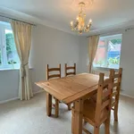 Rent 4 bedroom apartment in Surrey Heath