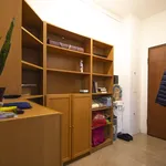 Rent 1 bedroom apartment of 56 m² in Milano