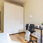 Rent a room of 122 m² in Padua