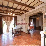 Rent 5 bedroom house of 190 m² in Cefalù