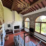 Rent 3 bedroom house of 120 m² in Bagno a Ripoli