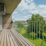 Pronajměte si 3 ložnic/e byt o rozloze 95 m² v Brno