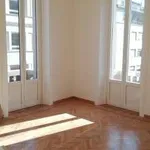 Rent 5 bedroom apartment of 216 m² in Milan