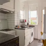 Rent a room in lisbon