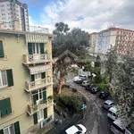 Affitto 5 camera appartamento di 100 m² in Savona